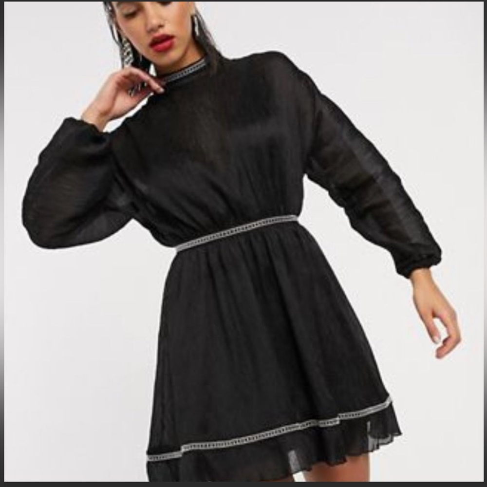 ASOS Design textured chiffon skater mini dress w/ metallic trim detail NWOT Sz 8